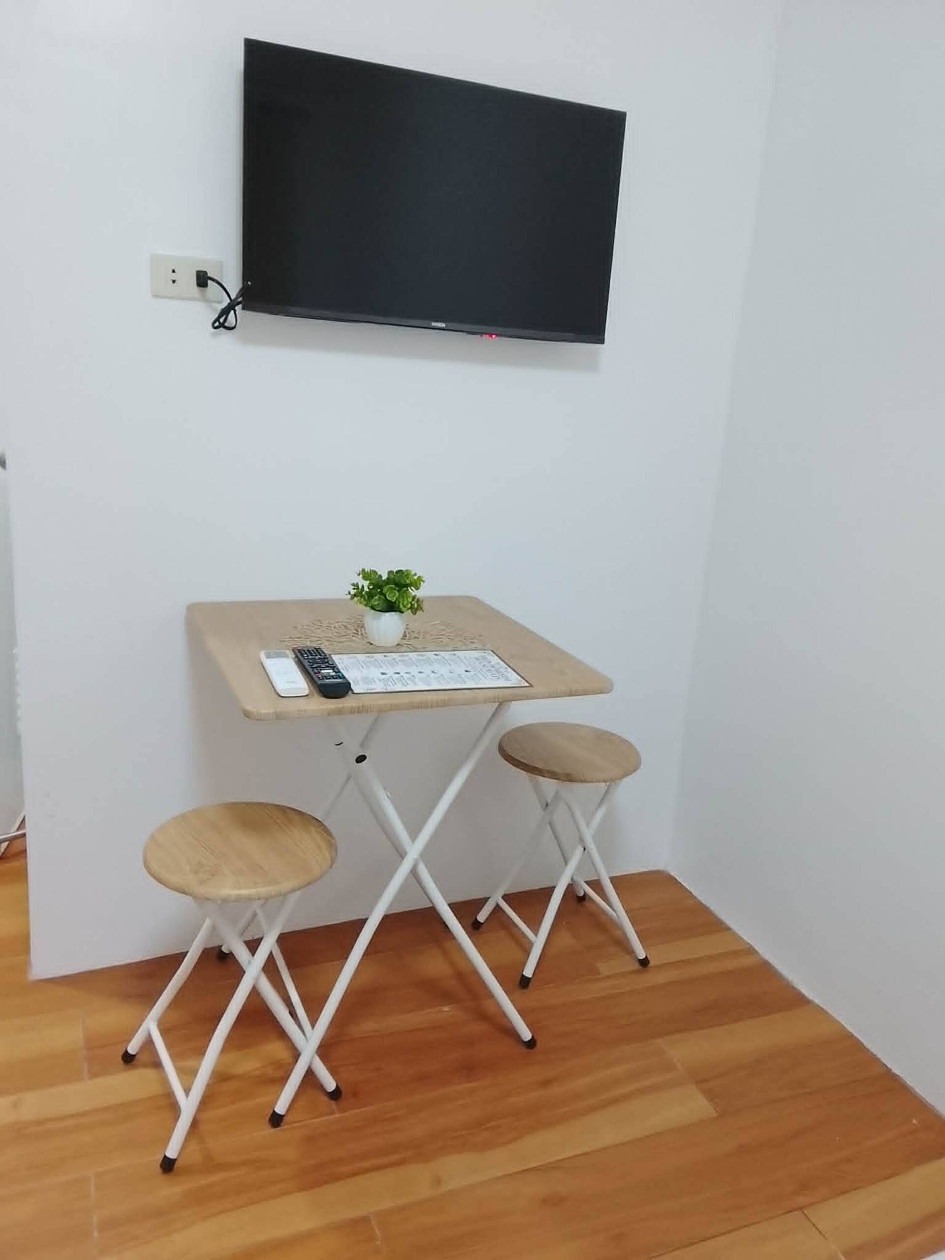 Symphony Suite 3 at Eren Homestay, Iligan City: kitchenette